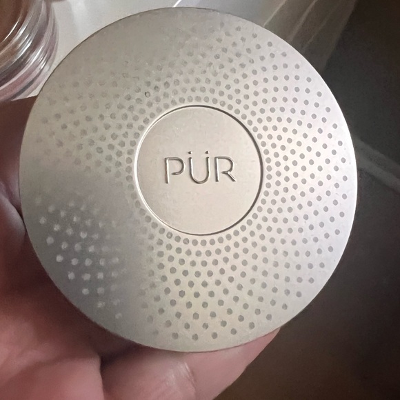 4-in-1 Pressed Mineral Cream and the color Ivory / Ivoire | LP5,Brand New . - Picture 4 of 11